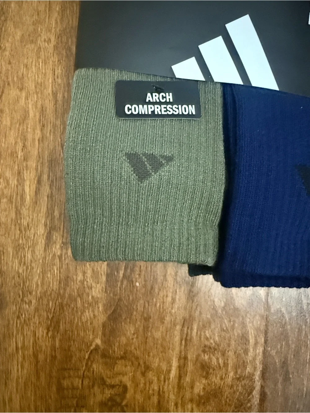 Adidas Men’s Arch Compression Crew Socks 6 pack